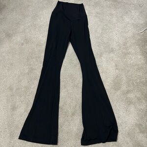 Elegant Black Flared Leggings